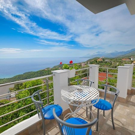 Eduard Lagji Apartament Λούκοβο Εξωτερικό φωτογραφία