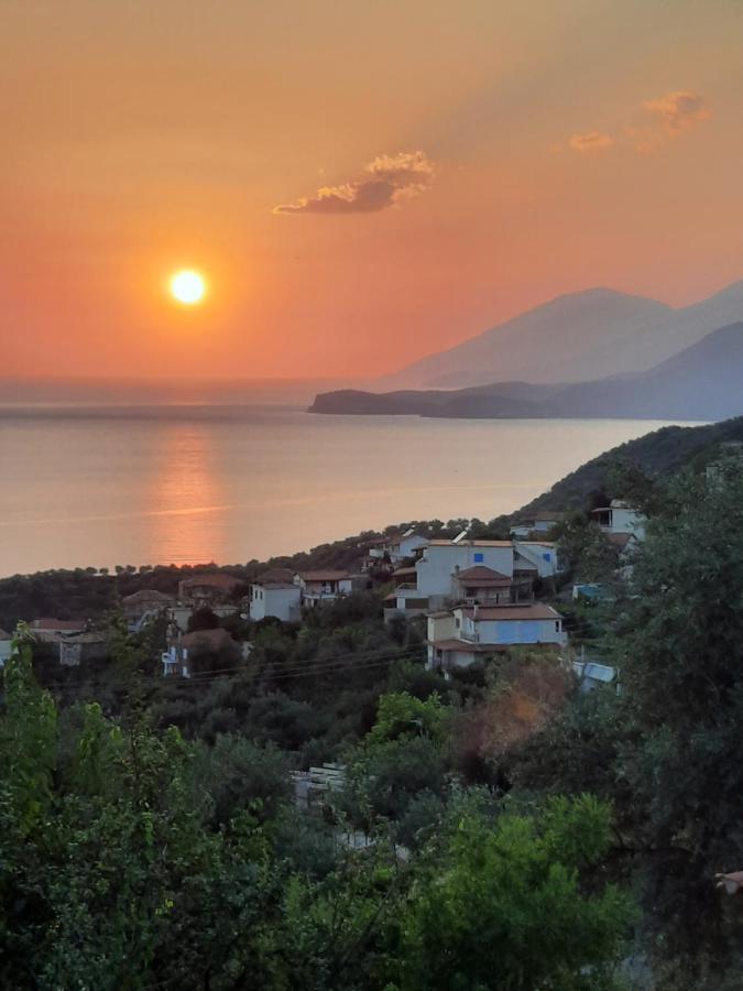 Eduard Lagji Apartament Λούκοβο Εξωτερικό φωτογραφία