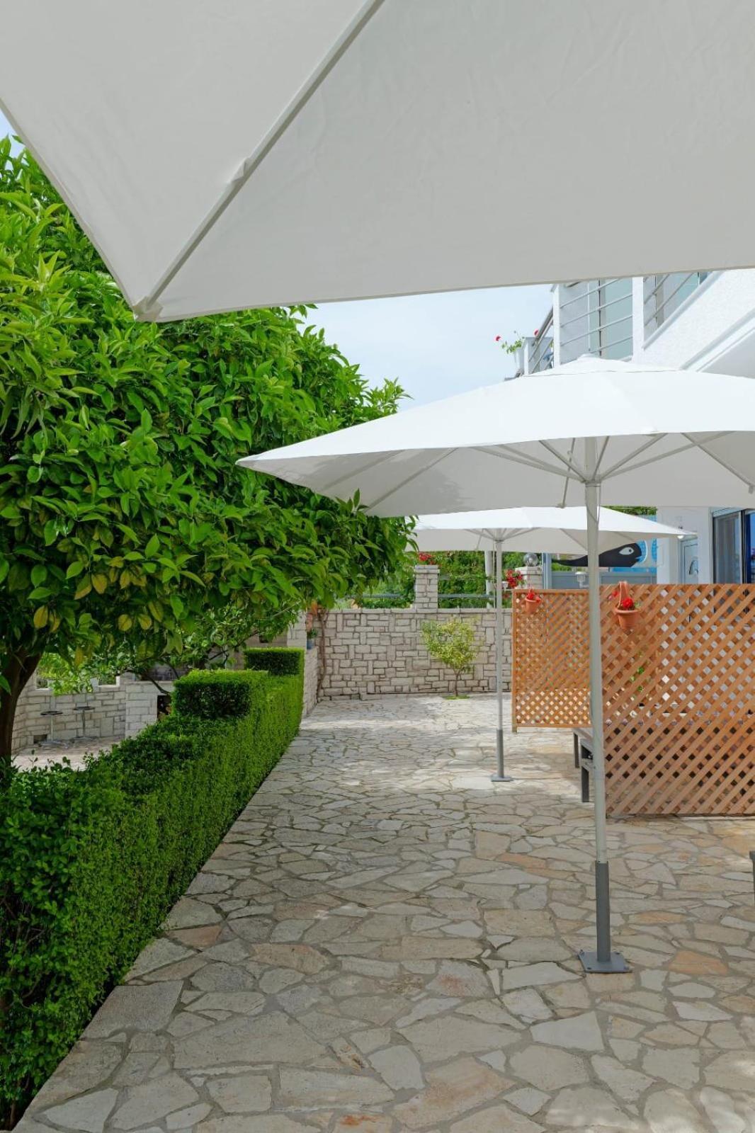 Eduard Lagji Apartament Λούκοβο Δωμάτιο φωτογραφία